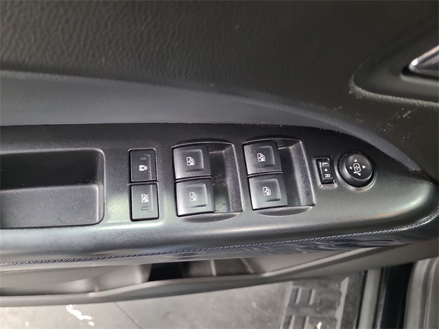 2016 – Chevrolet – Colorado