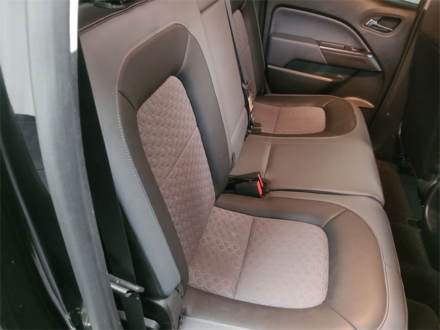 2016 – Chevrolet – Colorado
