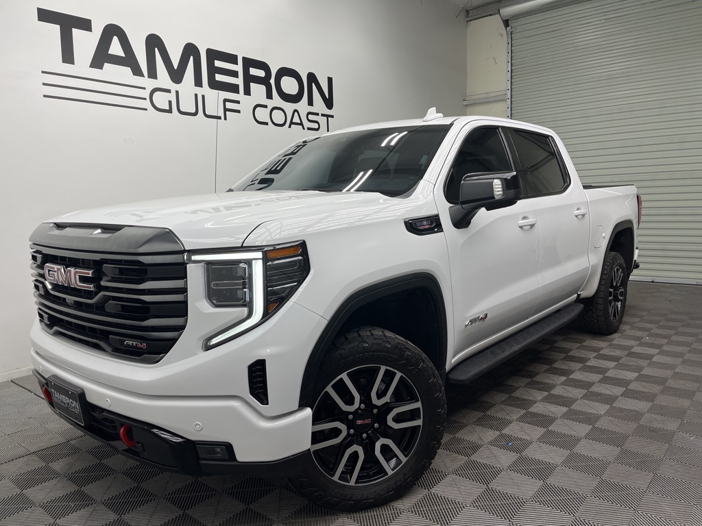 2024 GMC Sierra 1500 AT4 Crew Cab 4WD
