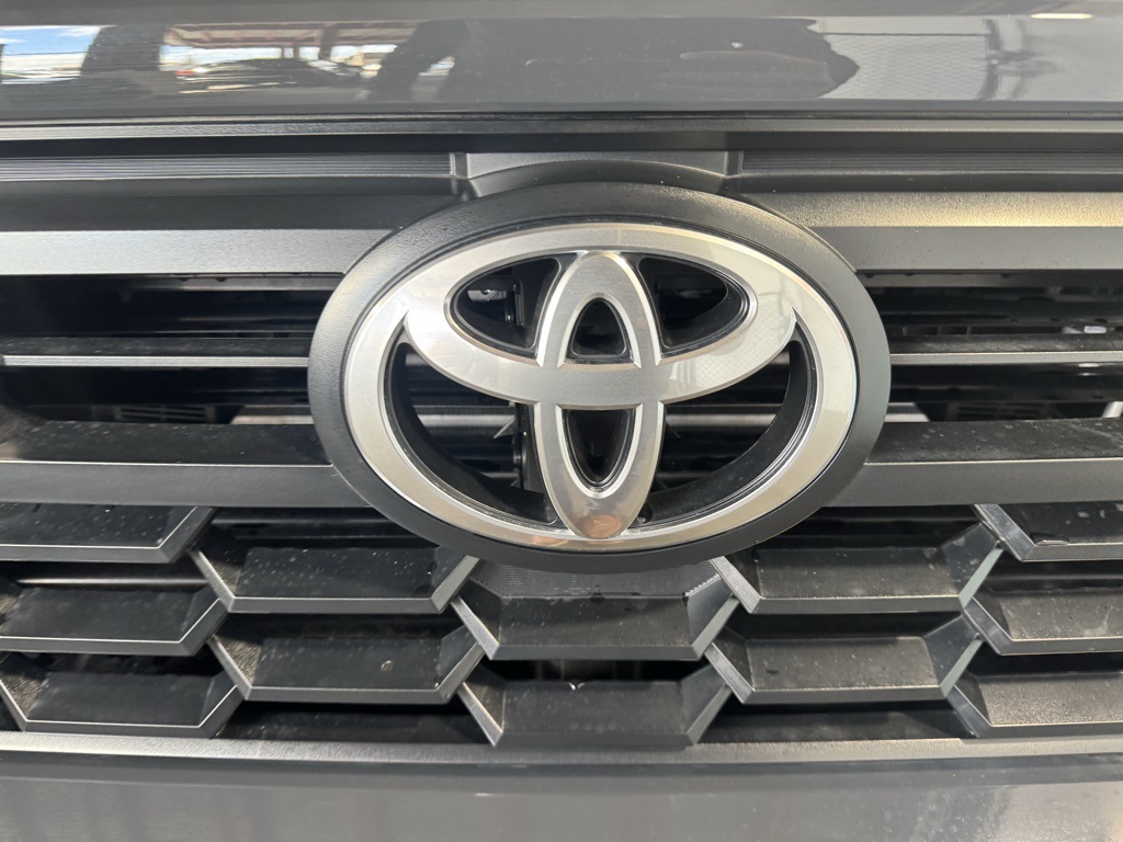 Thumbnail: 2025 Toyota Tacoma - 14