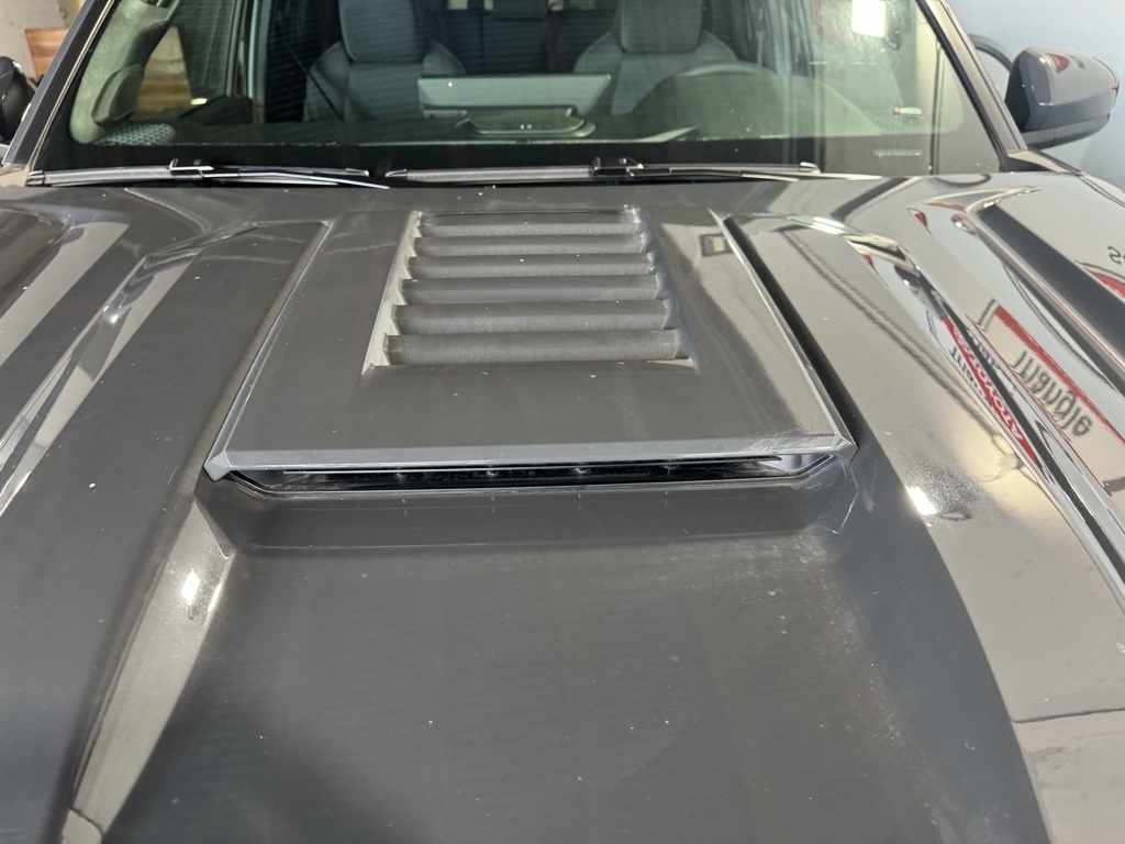 Thumbnail: 2025 Toyota Tacoma - 15