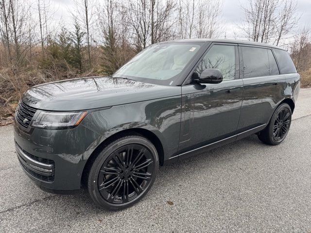 2026 Land Rover Range Rover P400 SE LWB AWD