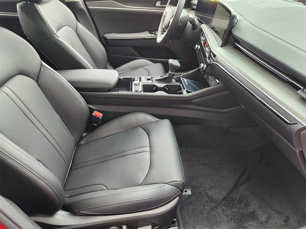 2025 Kia K5 EX - 9