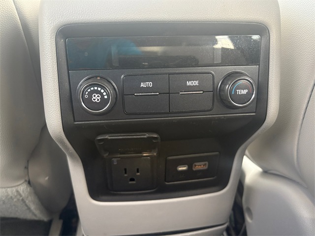 Used Car 2020 Gmc Acadia  Slt For Sale Under $25,000 In San Antonio, Texas