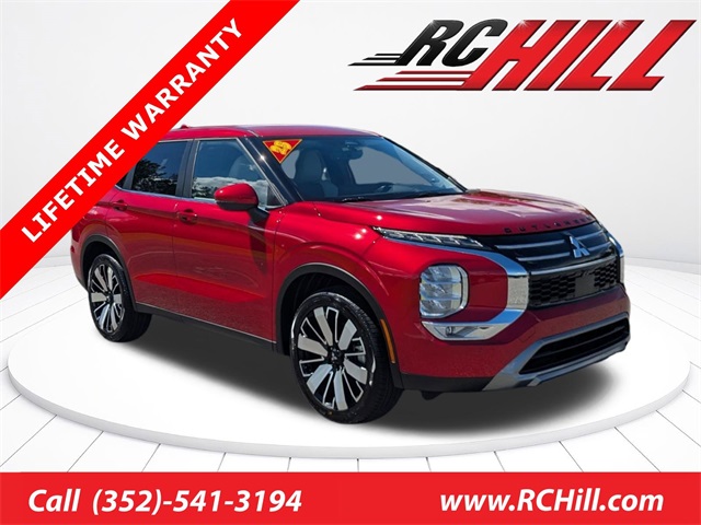 2025 Mitsubishi Outlander SE