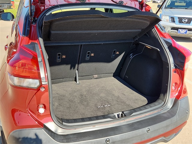 Used Car 2020 Nissan Kicks  Sr For Sale Under $20,000 In Plainview, Texas