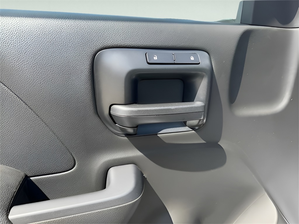 2024 Chevrolet Silverado 6500HD