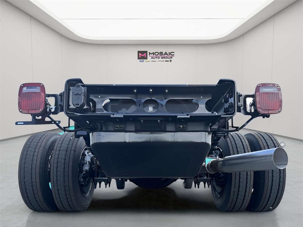 2024 Chevrolet Silverado 6500HD