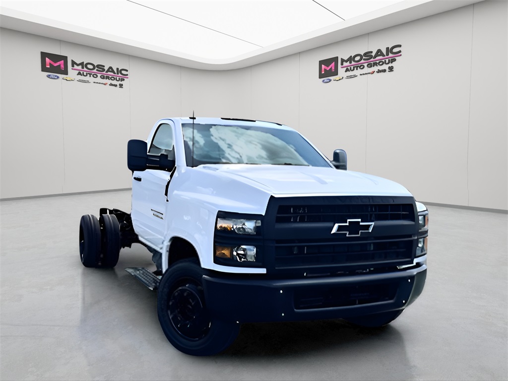 2024 Chevrolet Silverado 6500HD