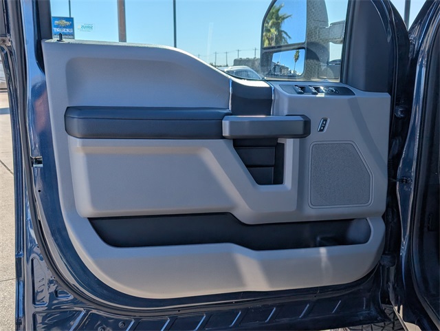 2017 Ford F-250SD XLT Blue at Autostrade