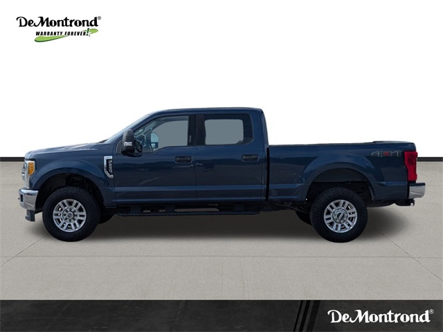 2017 Ford F-250SD XLT Blue at Autostrade