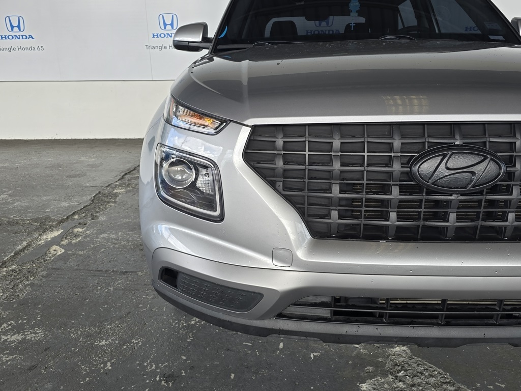Thumbnail: 2024 Hyundai Venue - 18