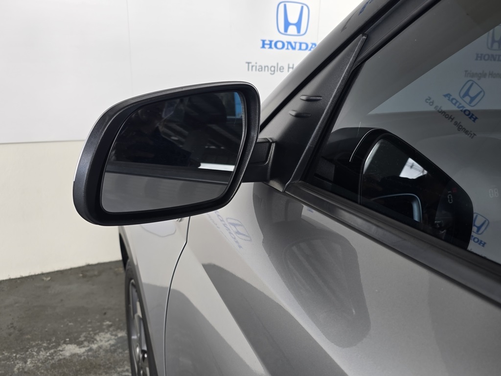 Thumbnail: 2024 Hyundai Venue - 26