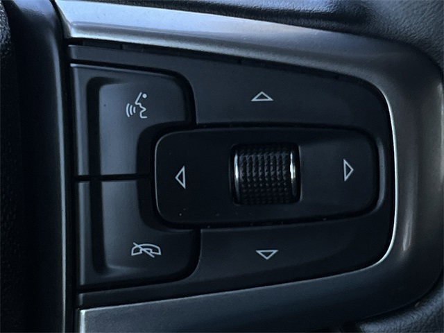 2024 Chevrolet Silverado 1500 LT - 11