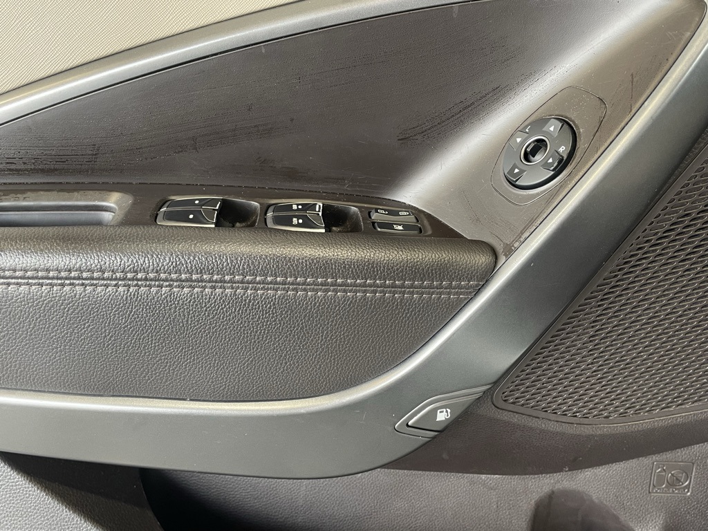 Thumbnail: 2018 Hyundai Santa Fe - 17