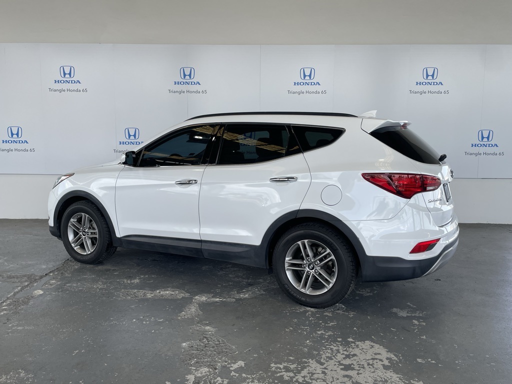 Thumbnail: 2018 Hyundai Santa Fe - 4