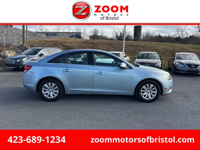 2011 Chevrolet Cruze 1LT Sedan FWD