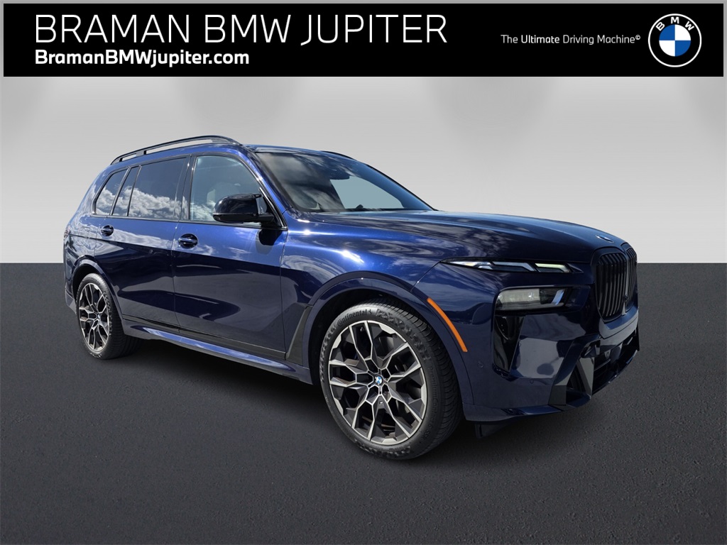 2024 BMW X7 M60i AWD