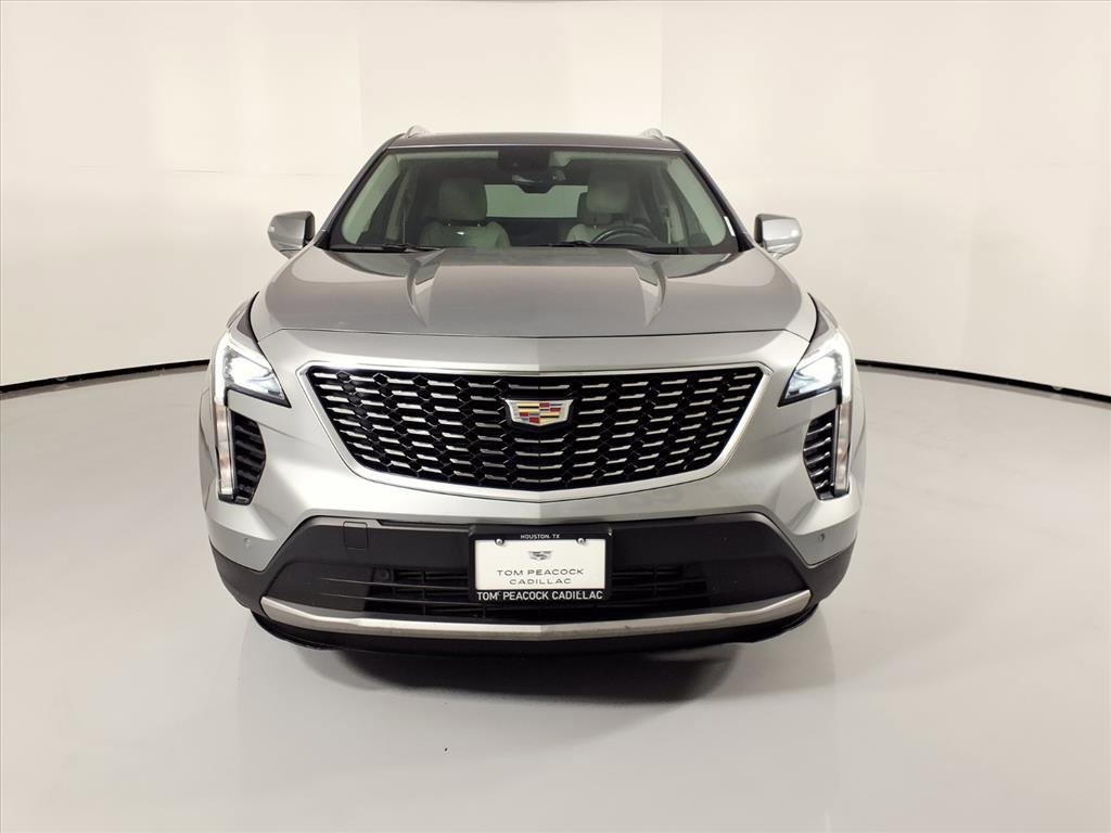 2023 Cadillac XT4 Premium Luxury Silver at Bayshore Chrysler Jeep Dodge Ram