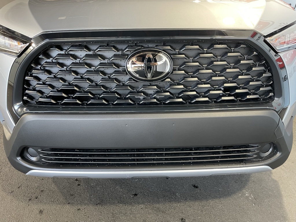 Thumbnail: 2026 Toyota Corolla Cross - 11