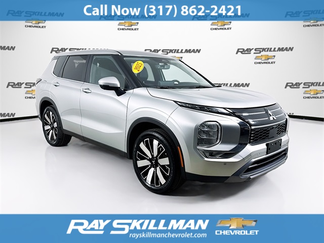 2025 Mitsubishi Outlander SE FWD