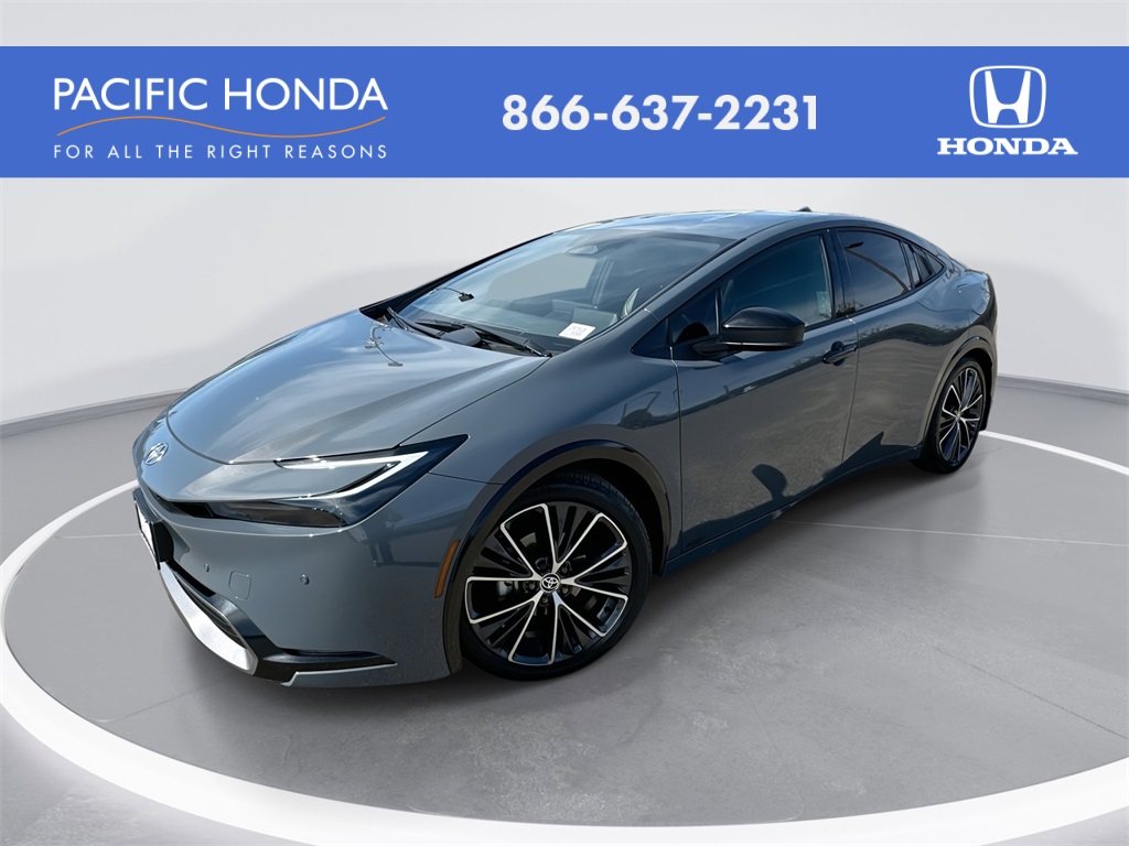 2025 Toyota Prius Limited FWD