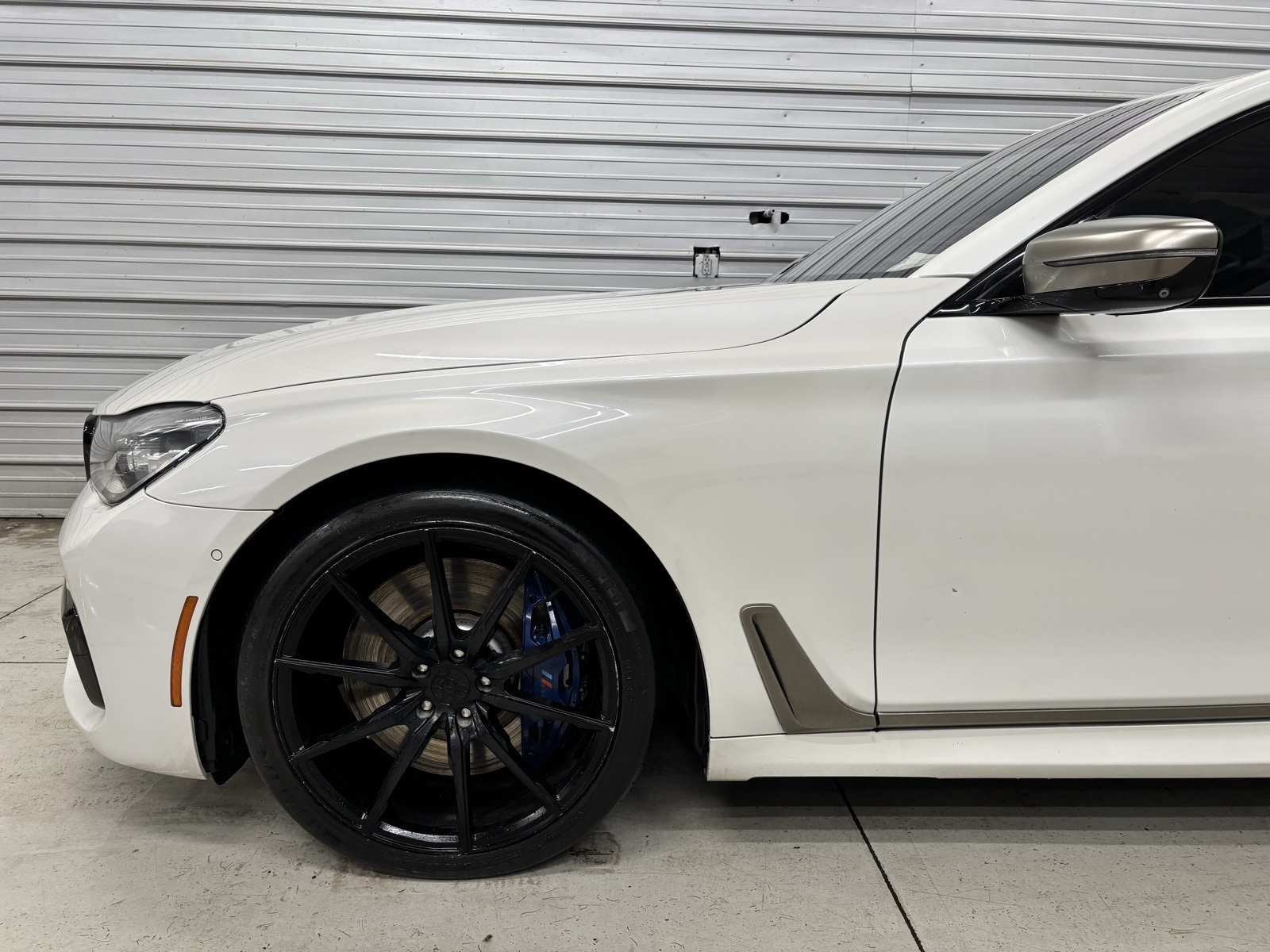 2018 Bmw M760i xDrive Sedan photo 3