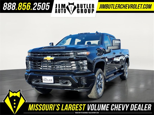2026 Chevrolet Silverado HD Custom's photo