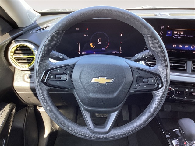 Used Car 2024 Chevrolet Trax  Lt For Sale Under $25,000 In San Antonio, Texas