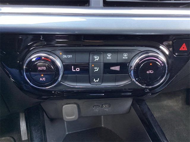 Used Car 2024 Chevrolet Trax  Lt For Sale Under $25,000 In San Antonio, Texas