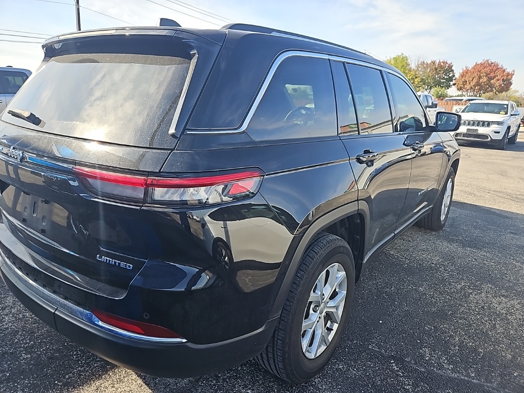 Used Car 2023 Jeep Grand Cherokee  Limited For Sale Under $30,000 In San Marcos, Texas