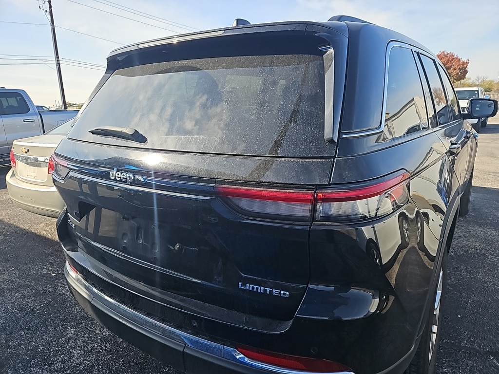 Used Car 2023 Jeep Grand Cherokee  Limited For Sale Under $30,000 In San Marcos, Texas