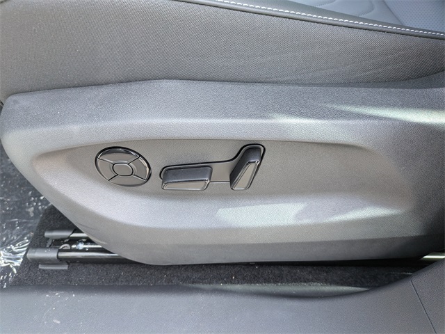 2025 Volkswagen Tiguan 2.0T SE R-Line Black White at Stokes Volkswagen