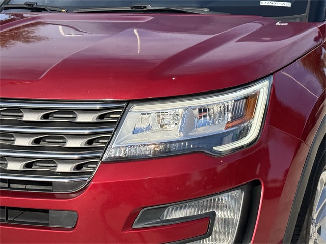 2017 Ford Explorer XLT Red at Autostrade