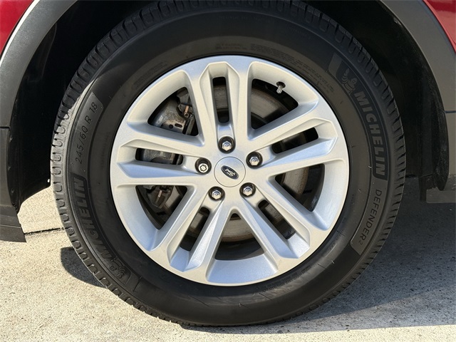 2017 Ford Explorer XLT Red at Autostrade