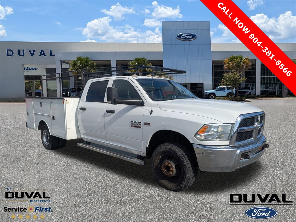 2015 RAM 3500 Chassis Tradesman Crew Cab 4WD