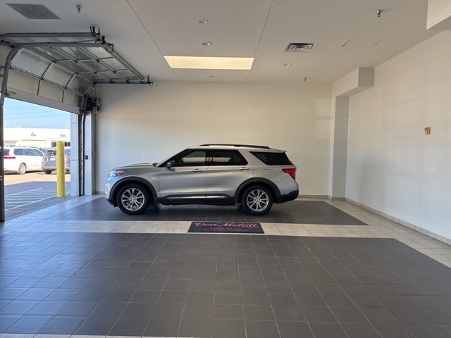 2020 Ford Explorer XLT Silver at Traditions Chevrolet