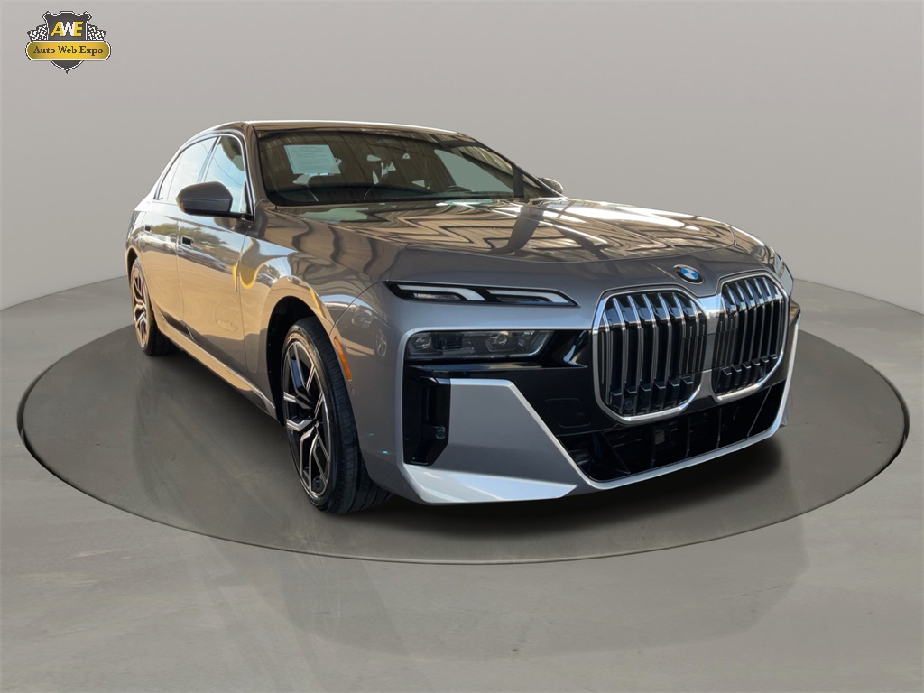 2024 BMW 7 Series 740i RWD