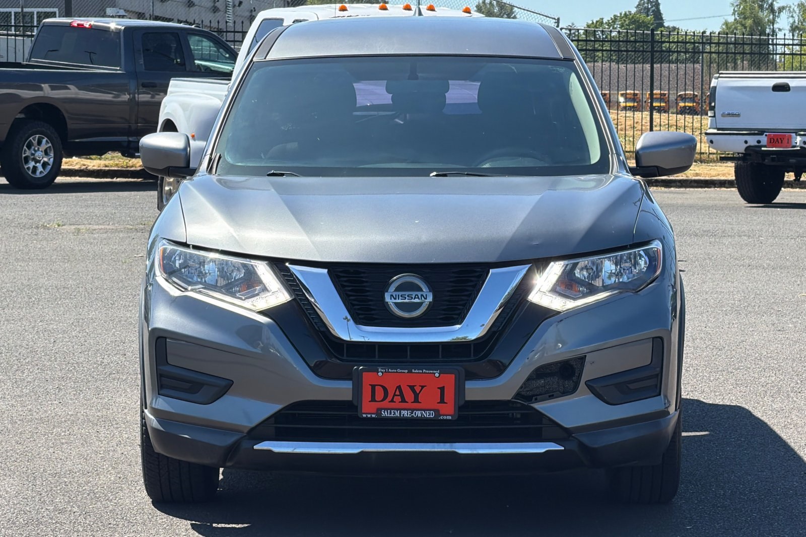 2018 Nissan Rogue S - Photo 11