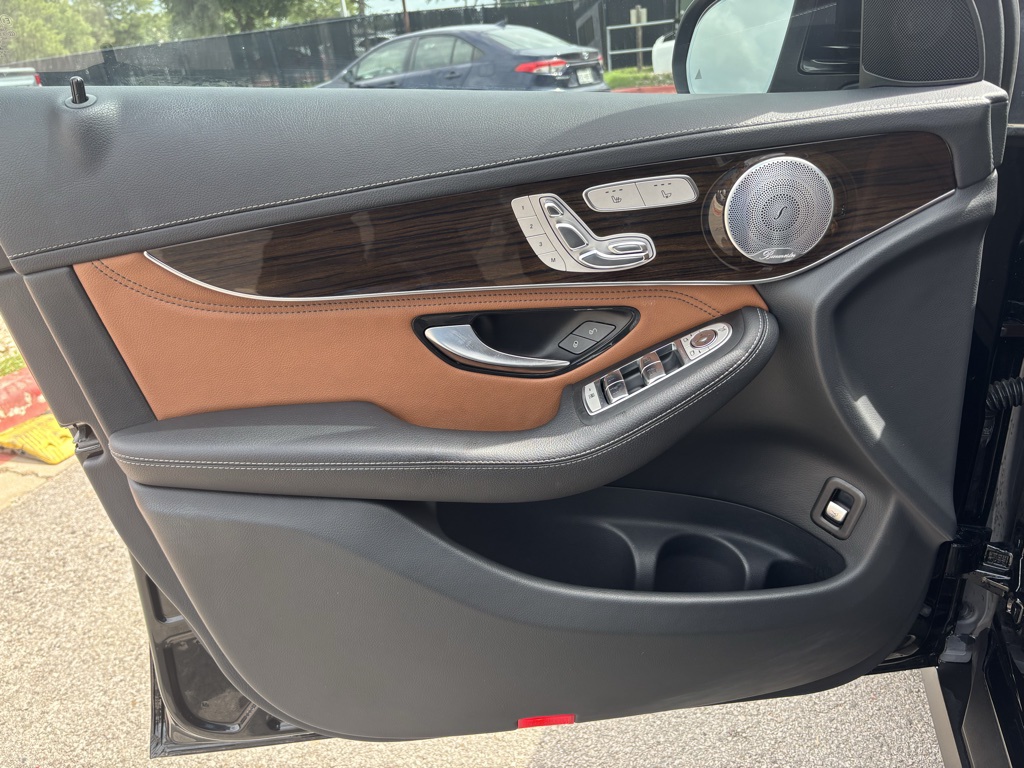 Used Car 2019 Mercedes-benz Glc  Glc 300 Coupe For Sale Under $30,000 In Austin, Texas