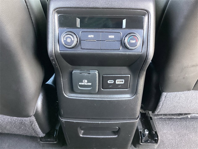 Used Car 2023 Gmc Acadia  Slt For Sale Under $30,000 In San Antonio, Texas