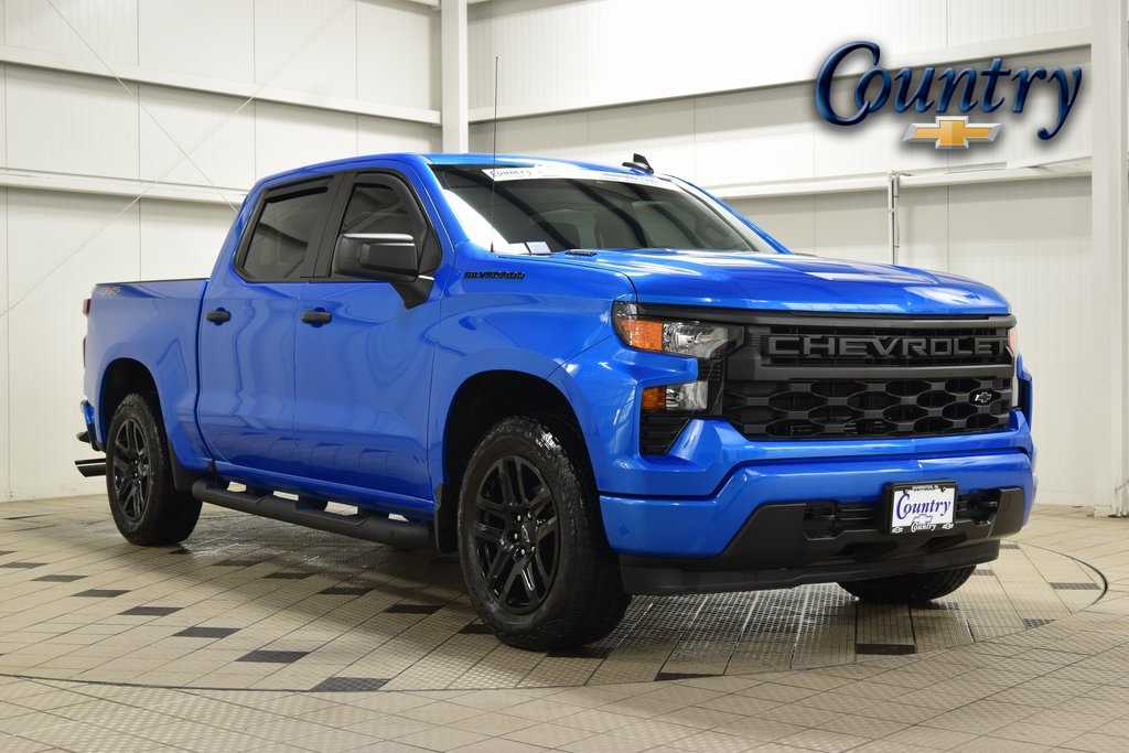 2025 Chevrolet Silverado 1500 Custom Crew Cab 4WD