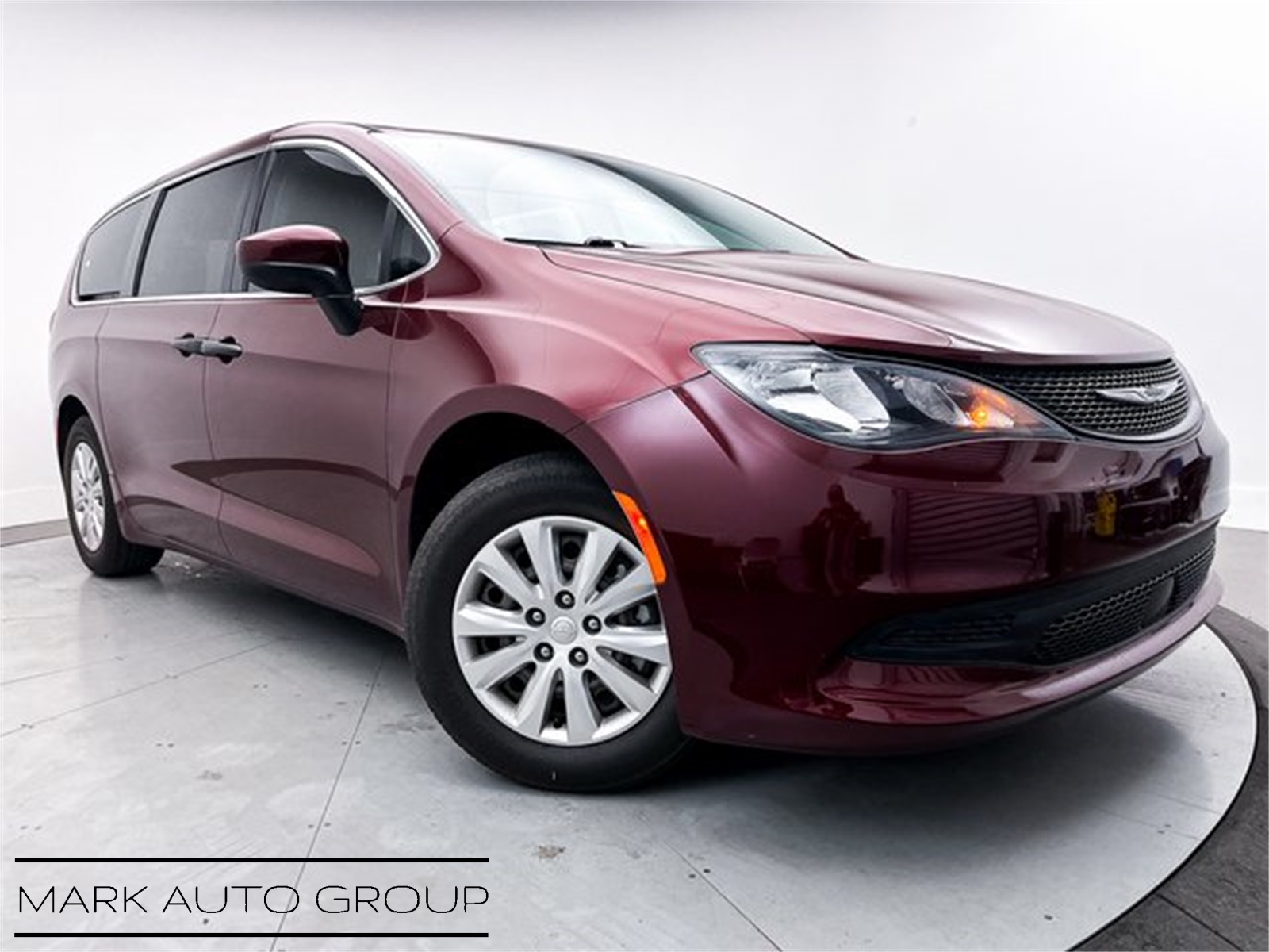 2021 Chrysler Voyager L