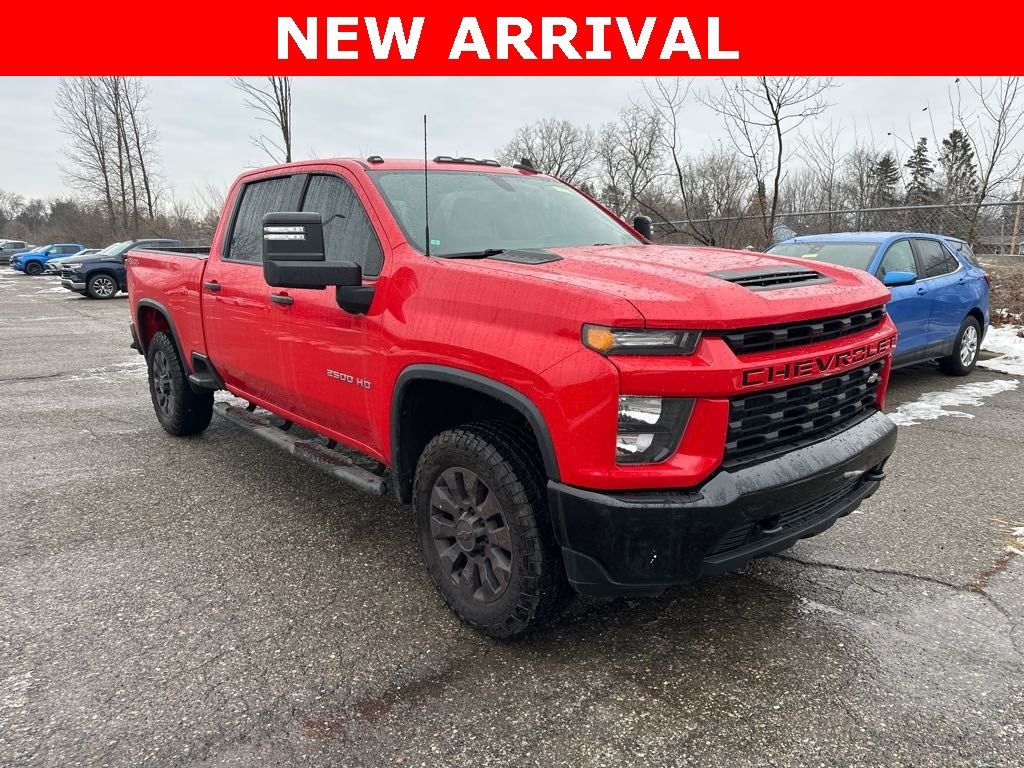 2020 Chevrolet Silverado HD Custom's photo