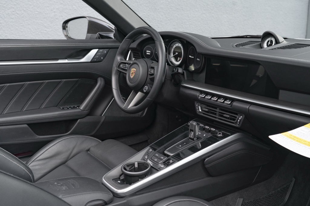 2024 Porsche 911 Turbo - Photo 39