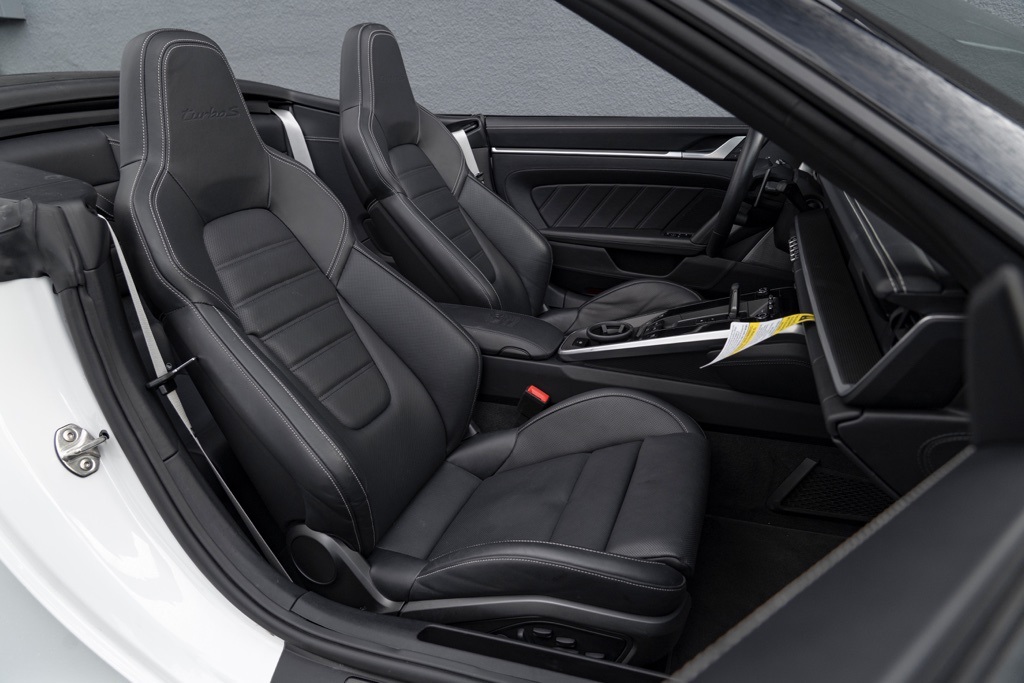 2024 Porsche 911 Turbo - Photo 44