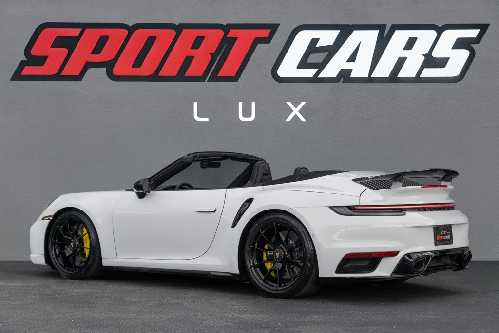 2024 Porsche 911 - Thumbnail 9