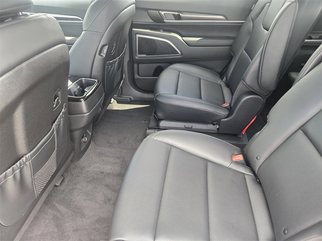 2025 Kia Telluride S Silver at Shottenkirk Kia Fort Bend