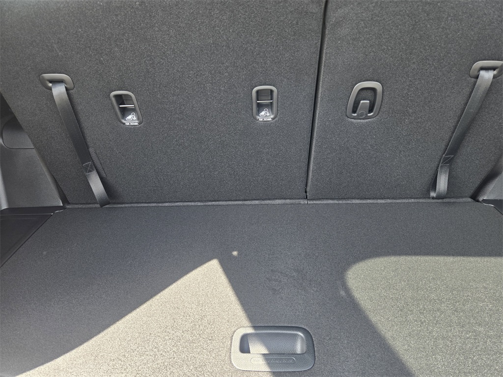 2025 Kia Telluride S Silver at Shottenkirk Kia Fort Bend