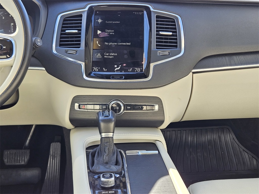 Used Car 2020 Volvo Xc90  T6 Momentum For Sale Under $25,000 In San Marcos, Texas